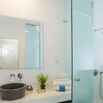Dionysos Luxury Mykonos 4* 奥诺斯