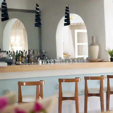 Dionysos Luxury Mykonos 4* 奥诺斯